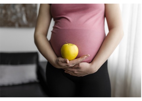 قد يؤدي الحمل إلى زيادة العمر البيولوجي بمقدار عامين